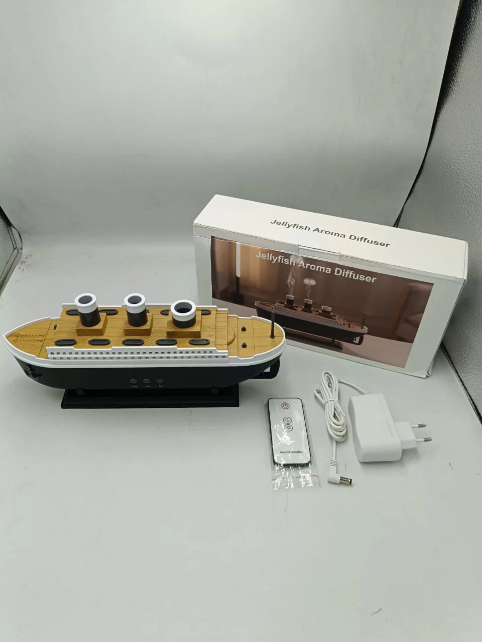 🚢💨 Titanic Ship Humidifier with LED Lights & Remote Control 🌈 | Cool Mist Aroma Diffuser for Home, Office & Bedroom